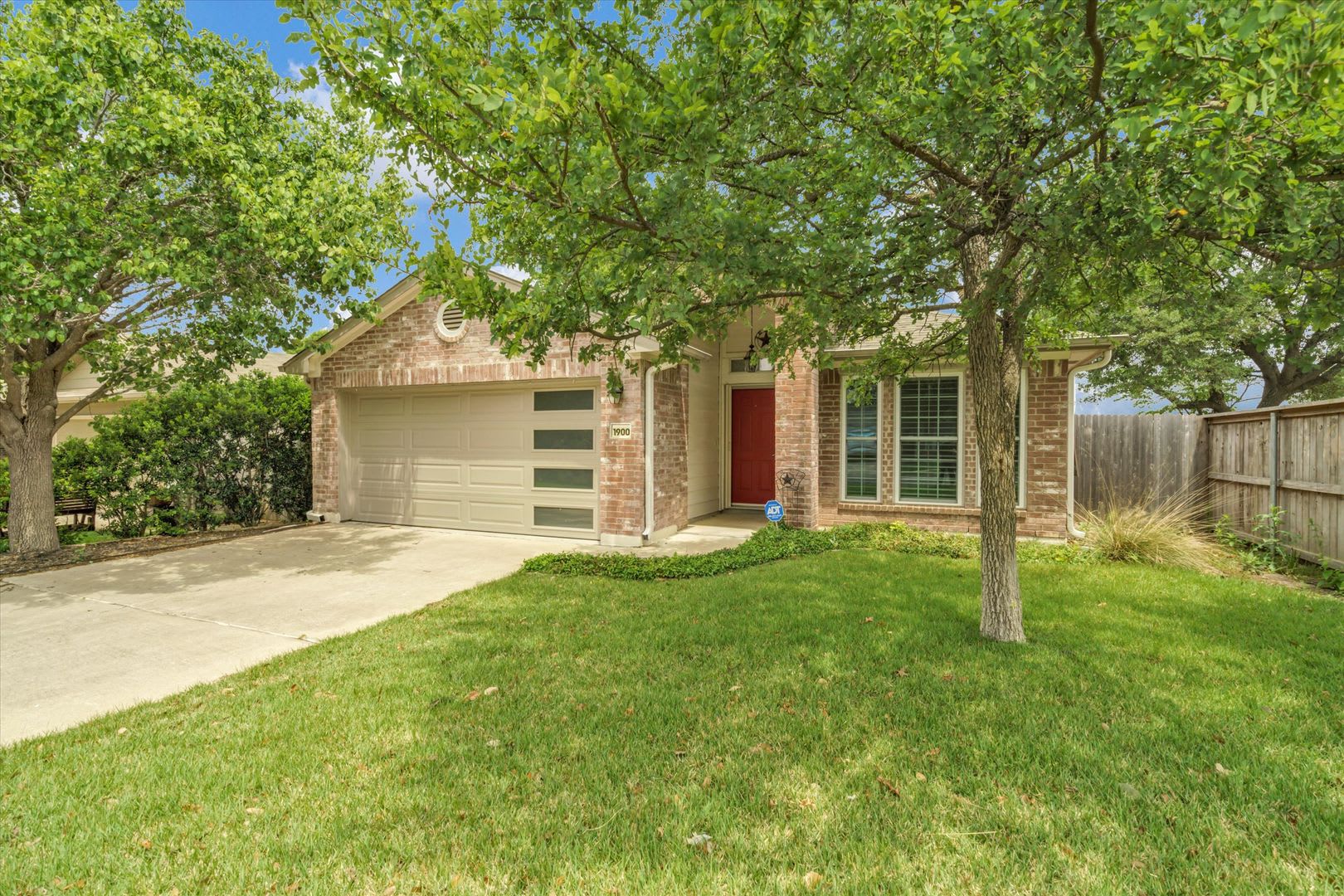 1900 Avante Dr Cedar Park Tx 78613 – photo 3