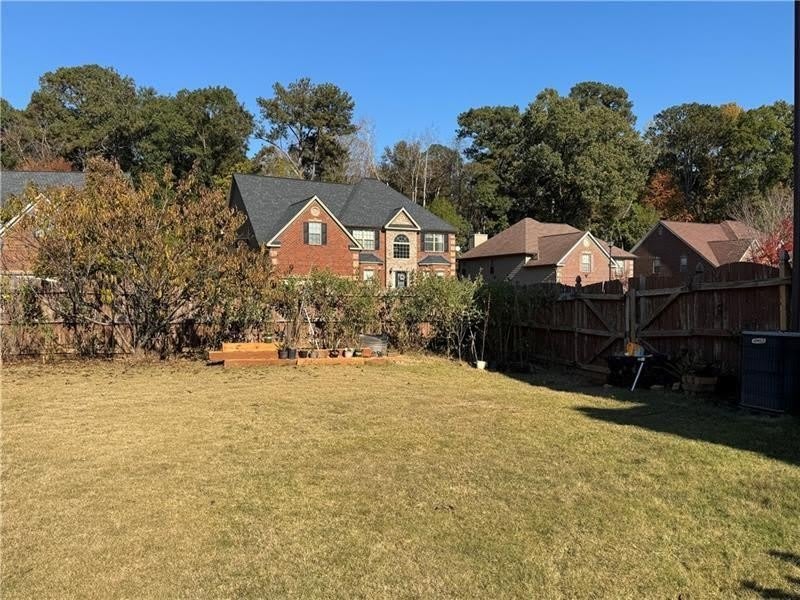 352 Plymstock Drive – photo 3