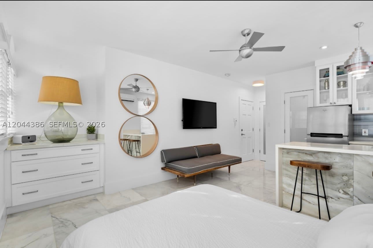 739 2Nd St – photo 5