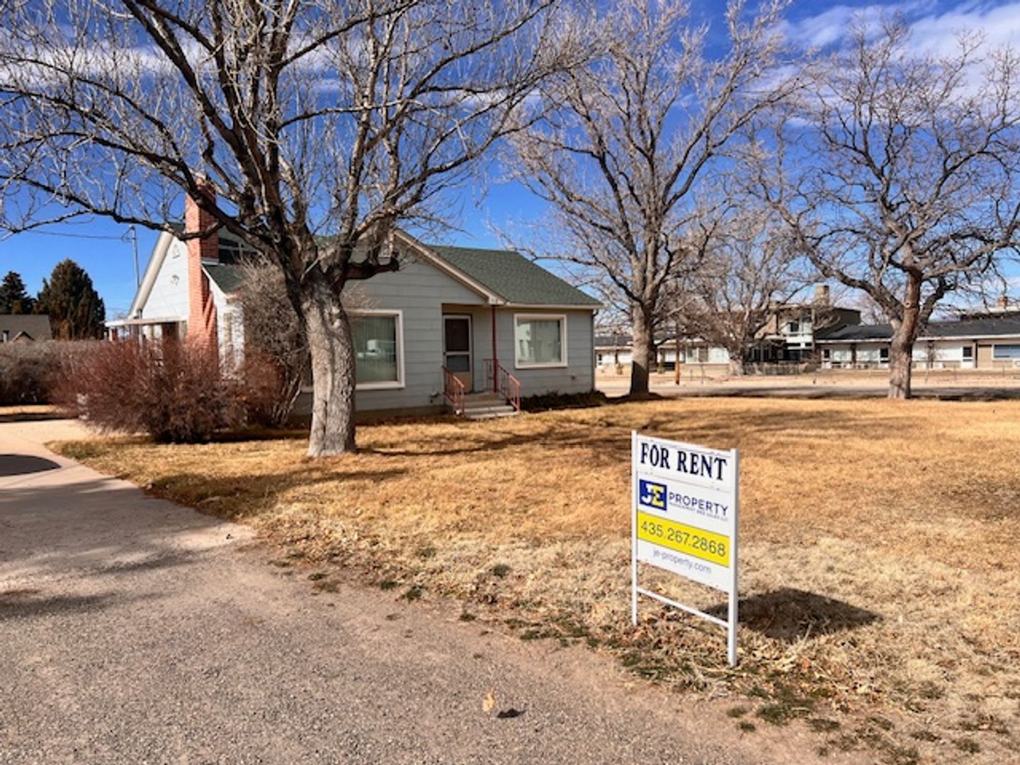 2 Bed 1 Bath House in Scenic Parowan – photo 2