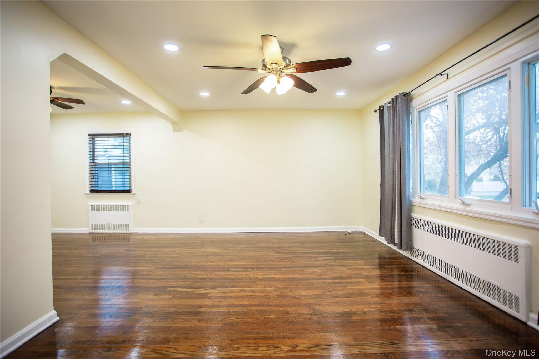 193 Nassau Boulevard – photo 3