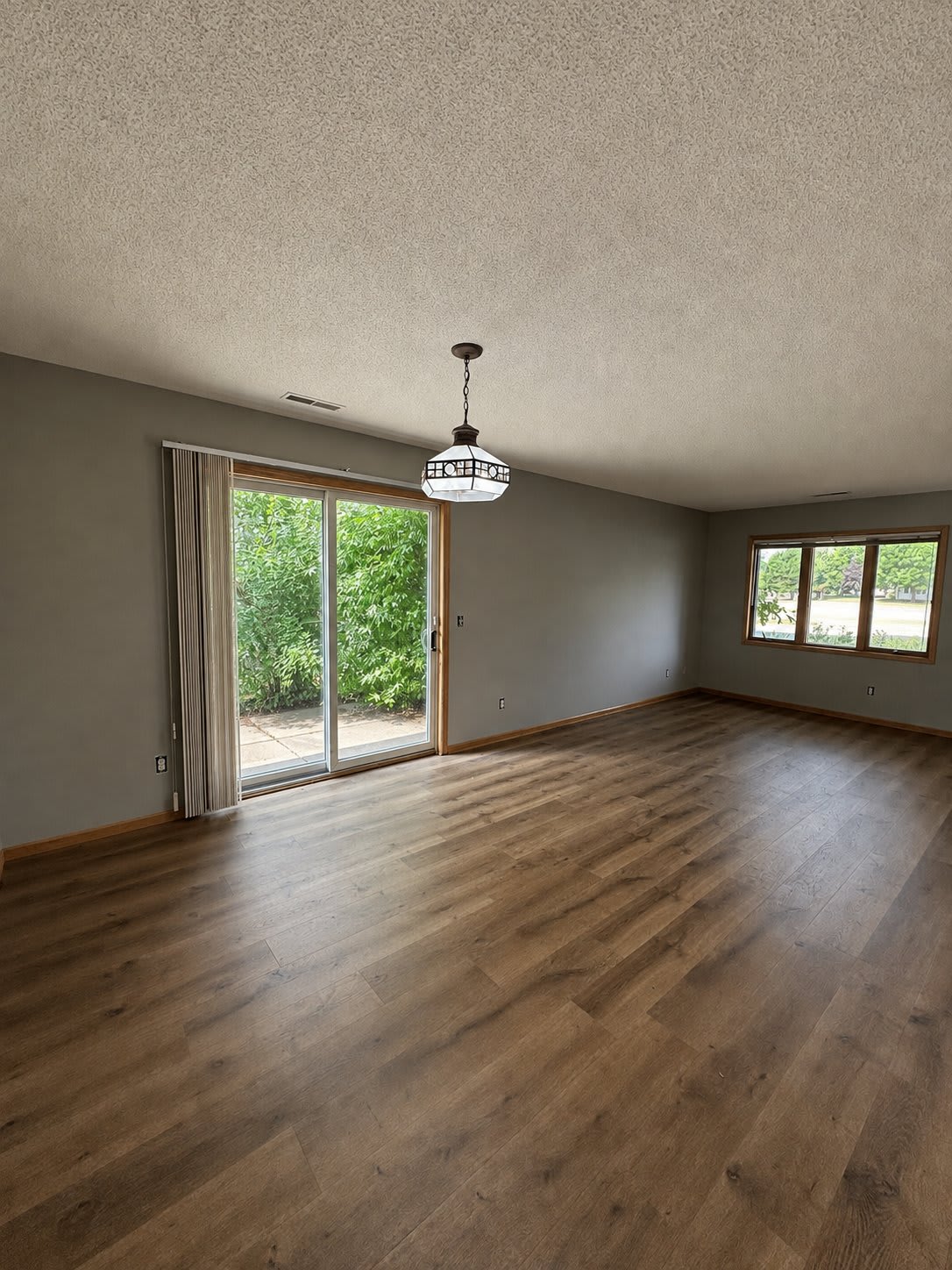 1228 Balsam Ct – photo 2