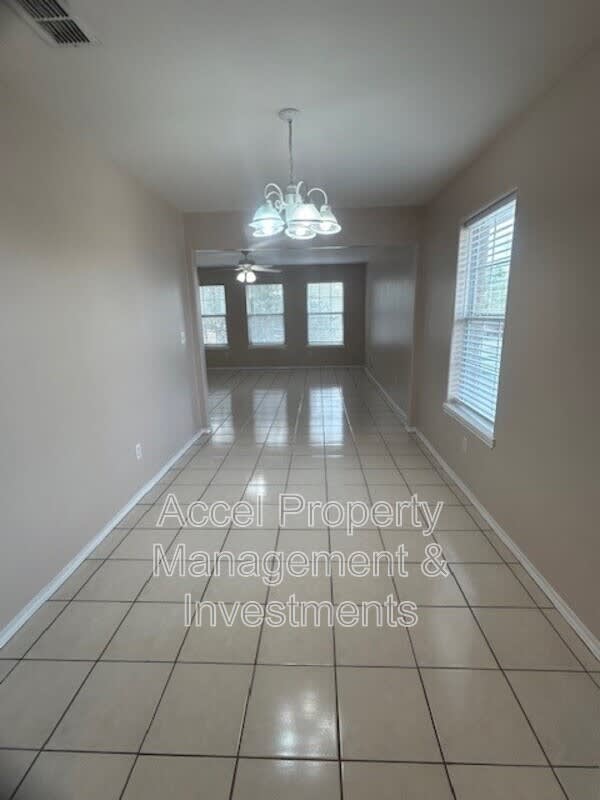 1522 W Nolana Avenue – photo 5
