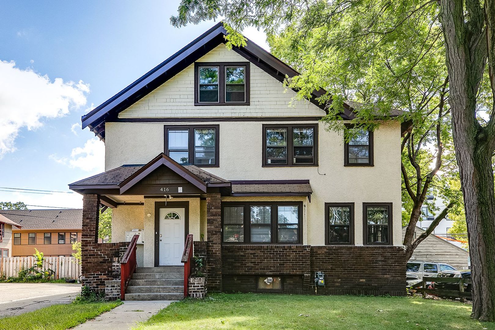 416 11th Ave SE – photo 4
