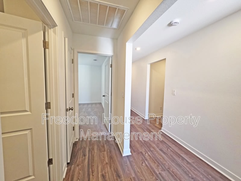 663 Huyana Wind Drive – photo 5