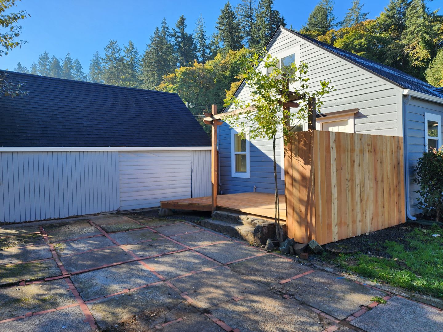 Newly Remodeled Springfield Home – photo 2