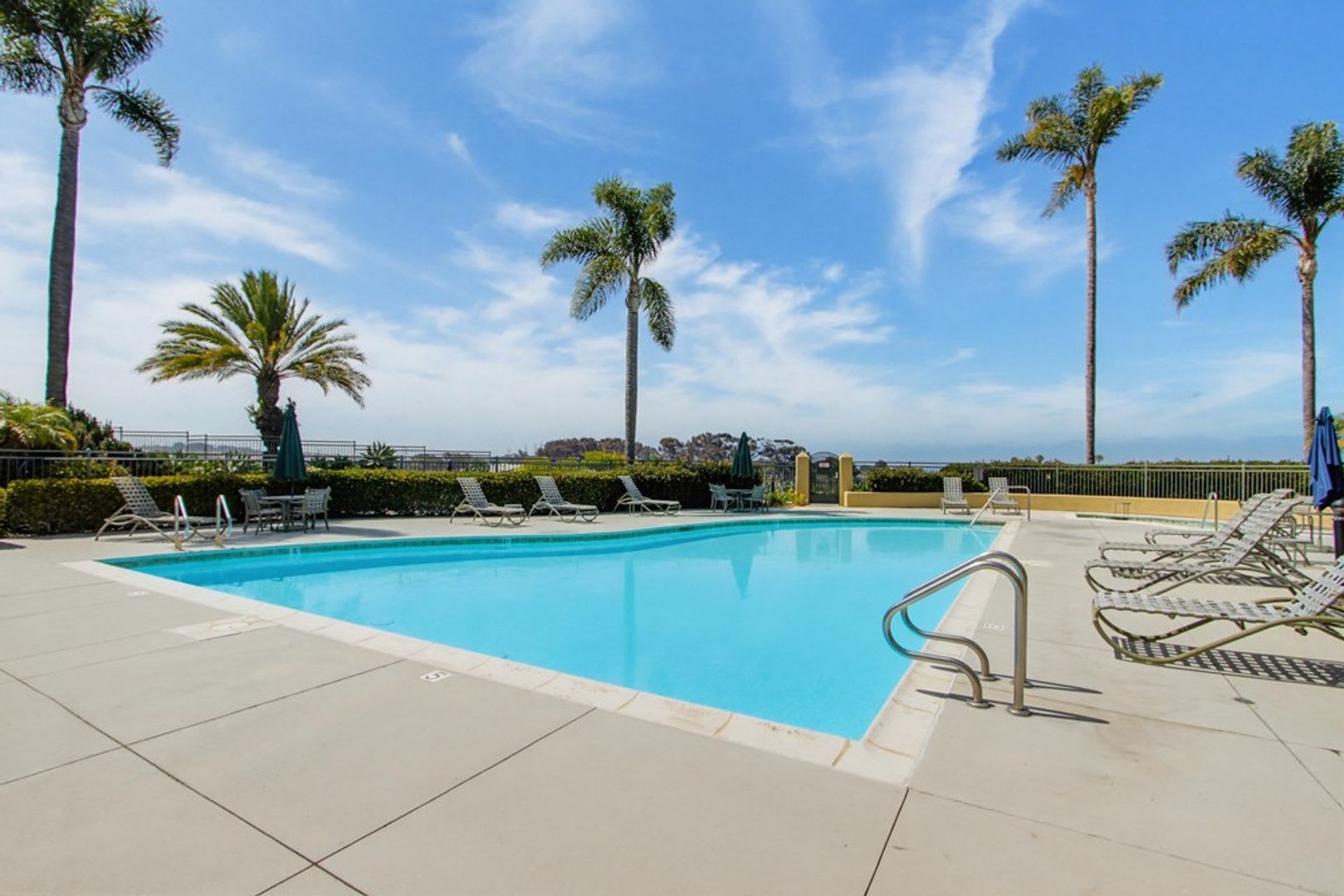 Carlsbad Condo West of 5 Freeway with Lagoon Access – photo 2
