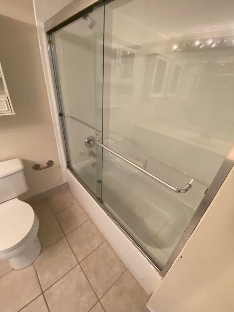 1100 Crestwood Ct S – photo 5