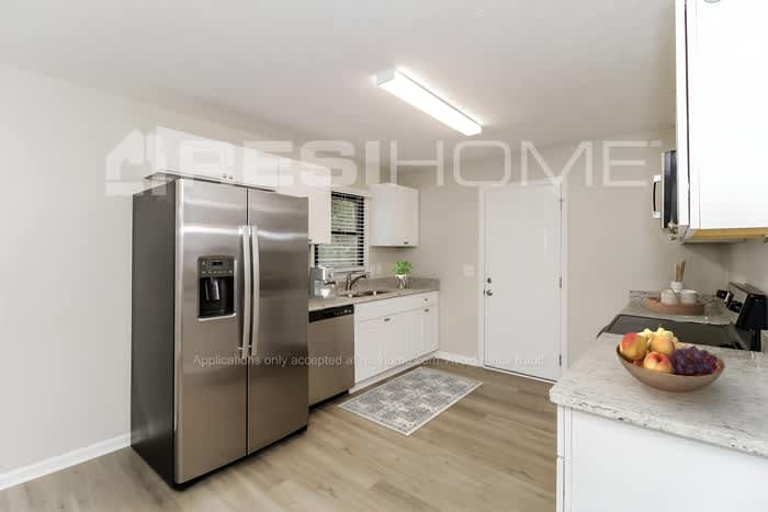 4087 Essex Drive – photo 3