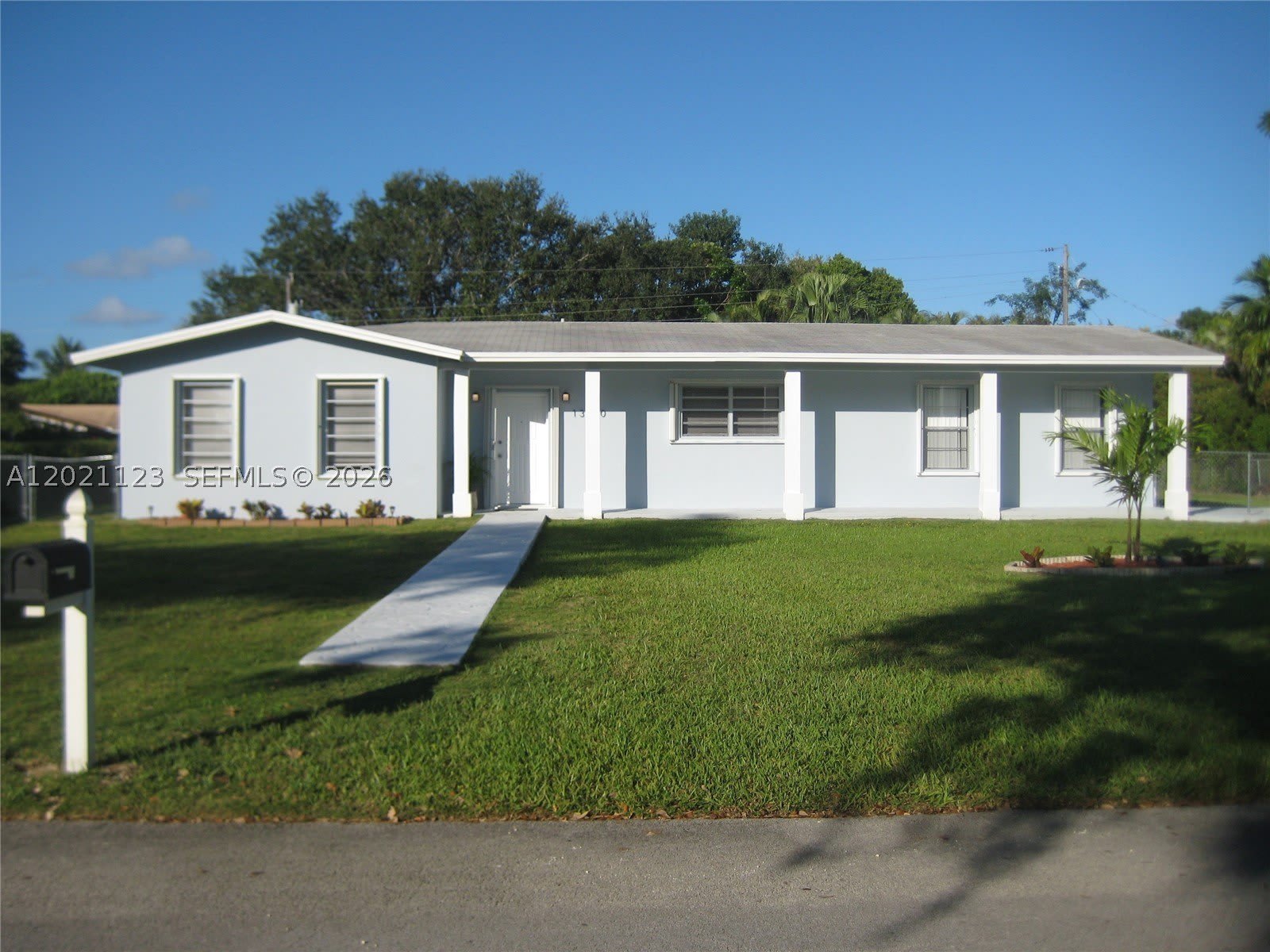 13220 SW 99th Pl – photo 1