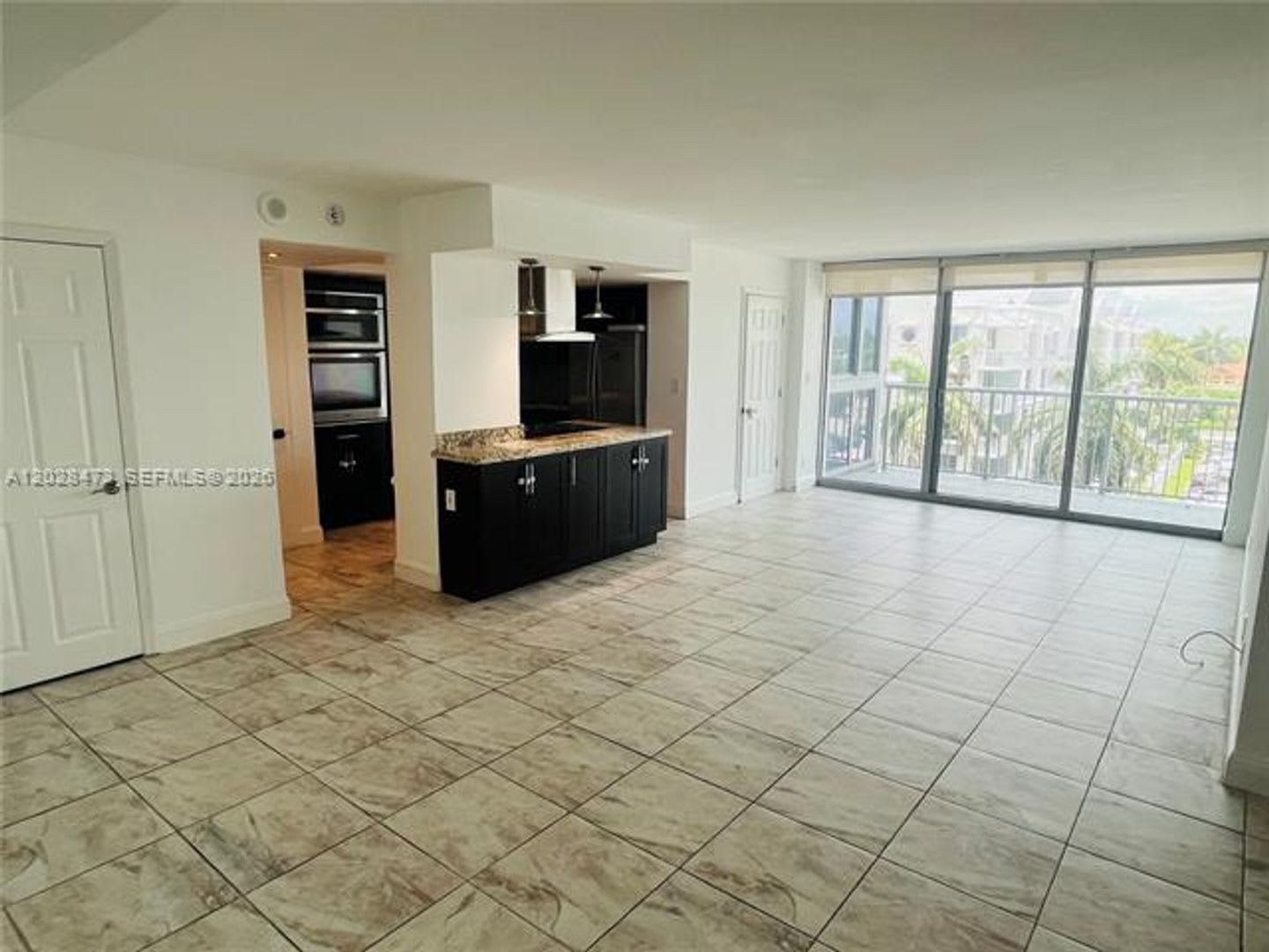 2655 Collins Ave cu-602, Miami Beach, FL 33140 – photo 3
