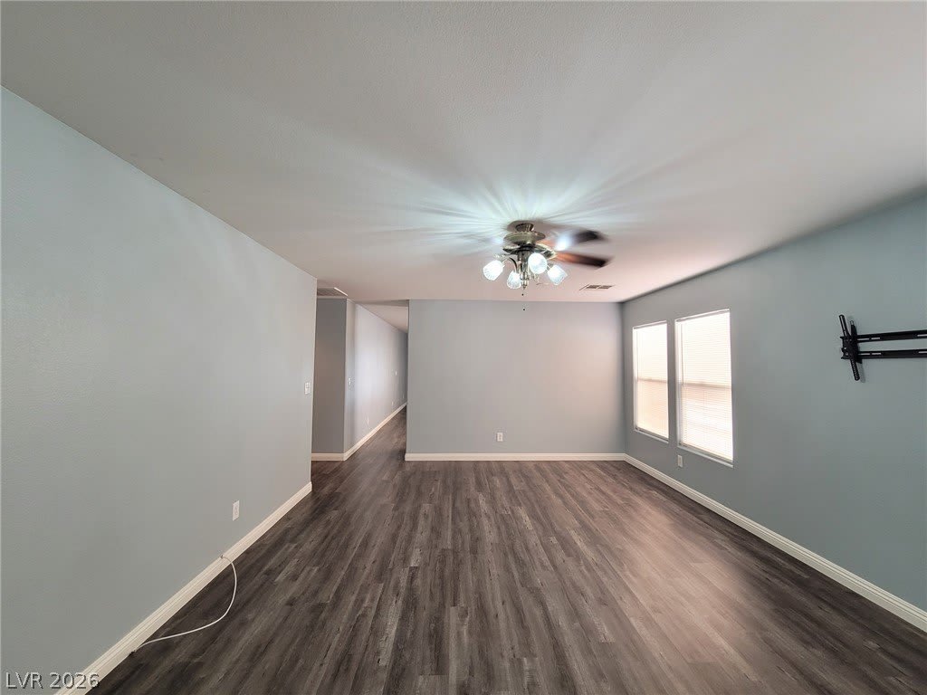 6172 Freedom Flag Avenue – photo 3