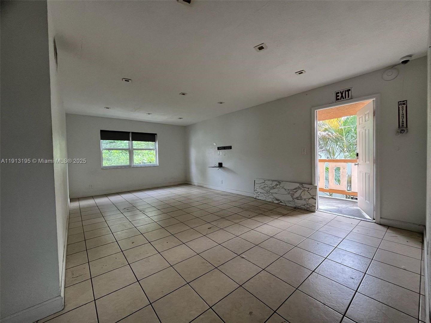 608 SW 16th Avenue 1-4, Fort Lauderdale, FL 33312 – photo 2