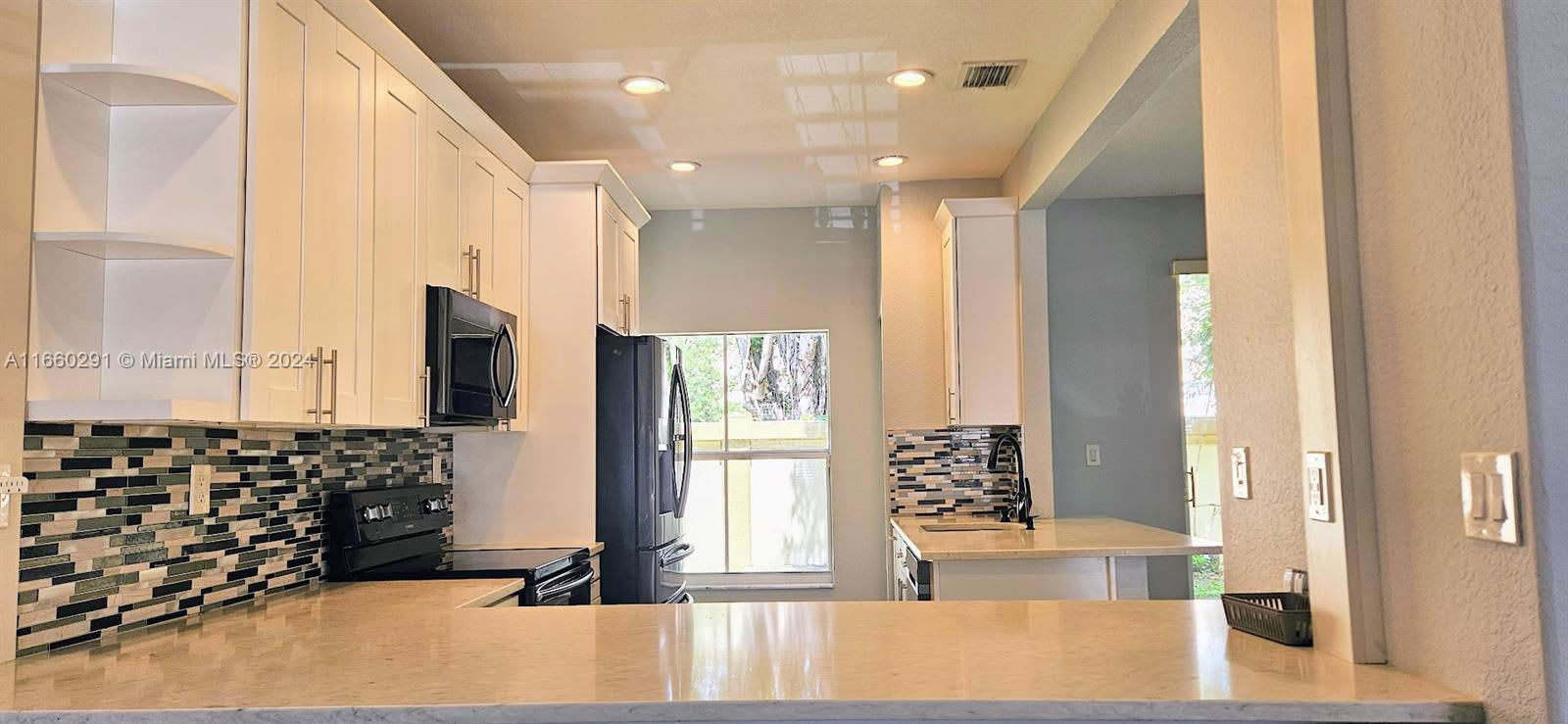 3311 Merrick Lane – photo 4