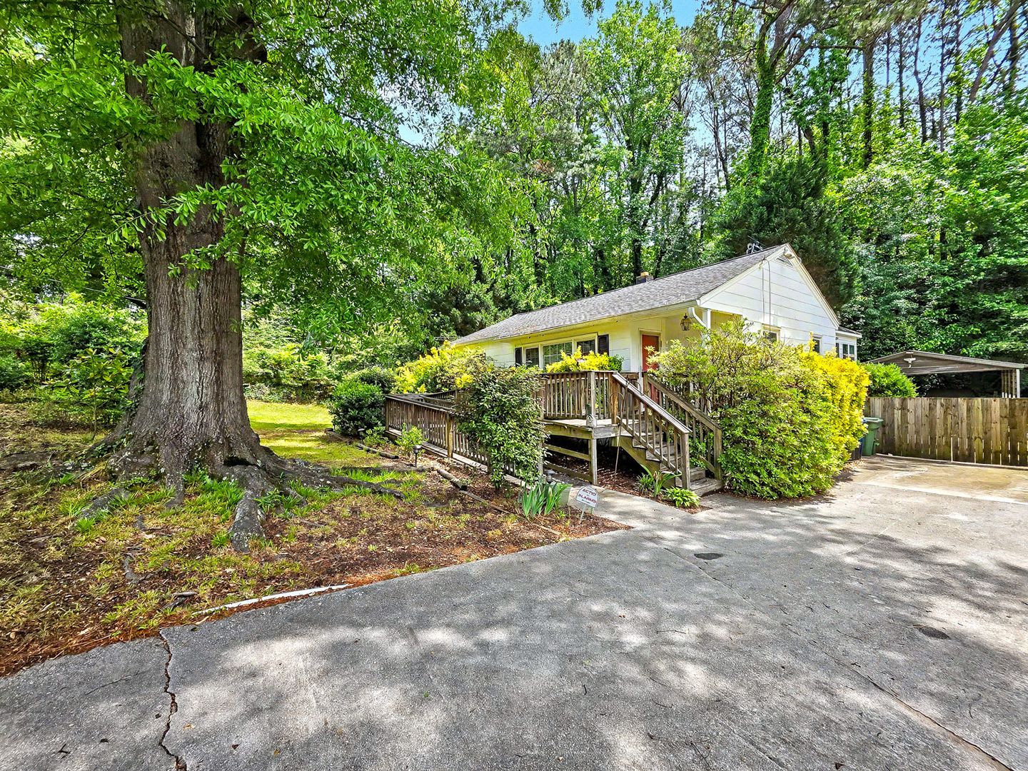 2BR Home in West Midtown Near GA Tech and Shepherd Center! Furnished or Unfurnished. – photo 1
