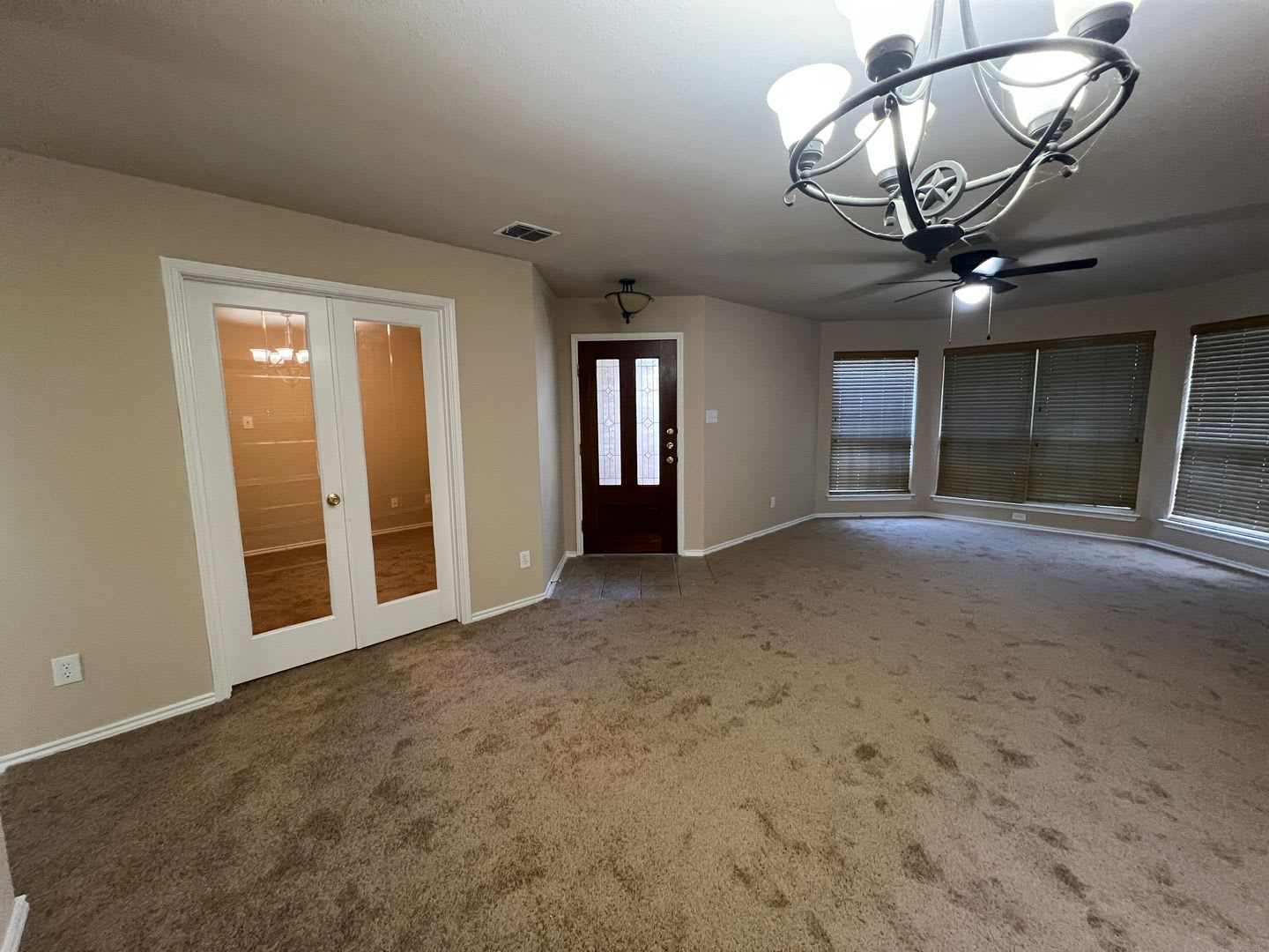 8952 Scarlet Creek, Universal City, TX. 78148 – photo 5