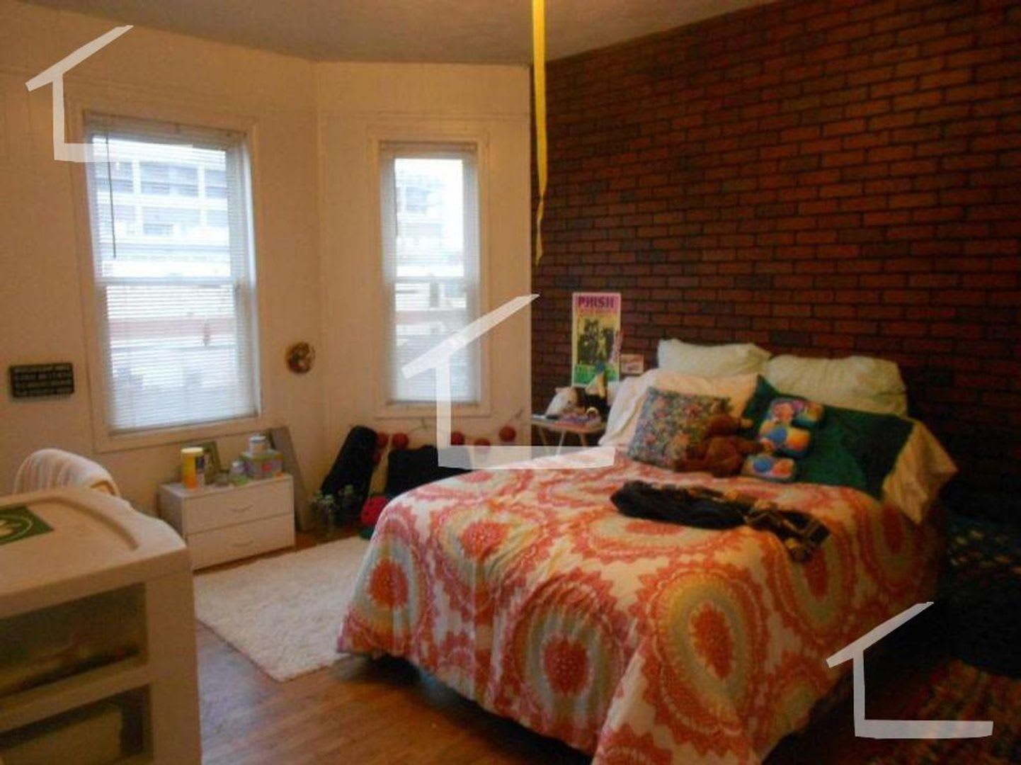 4 Gardner Terr #3C Boston MA 02134 – photo 2