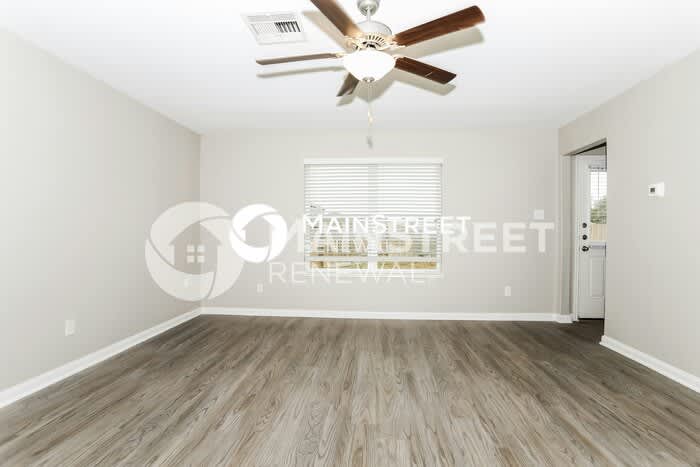 25208 Dickens Drive – photo 3