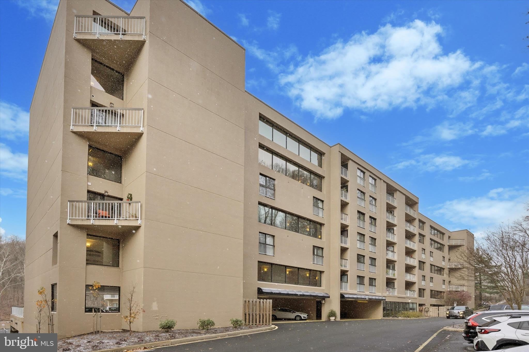 1704-UNIT N PARK Drive – photo 1