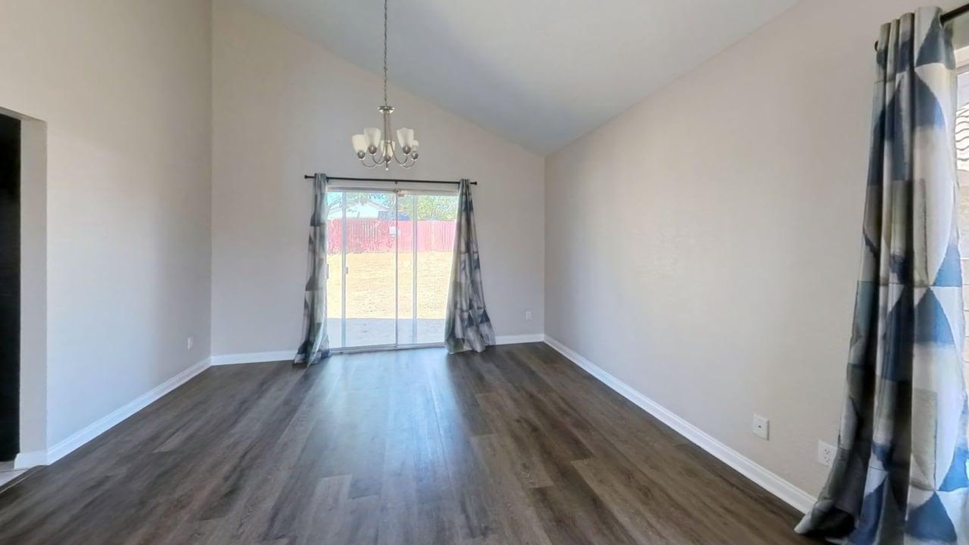 12658 Heartleaf St – photo 5