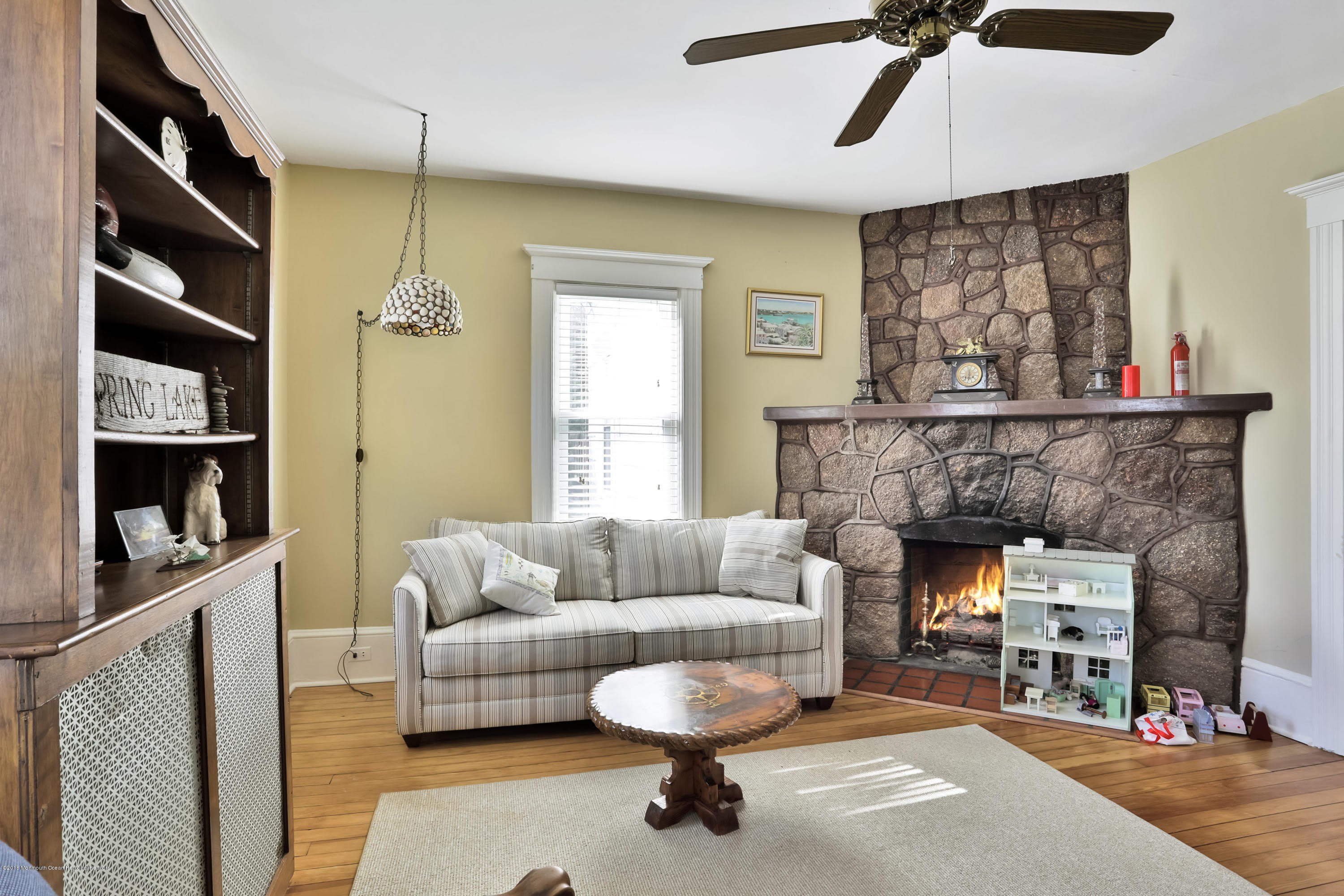 407 Jersey Avenue – photo 4