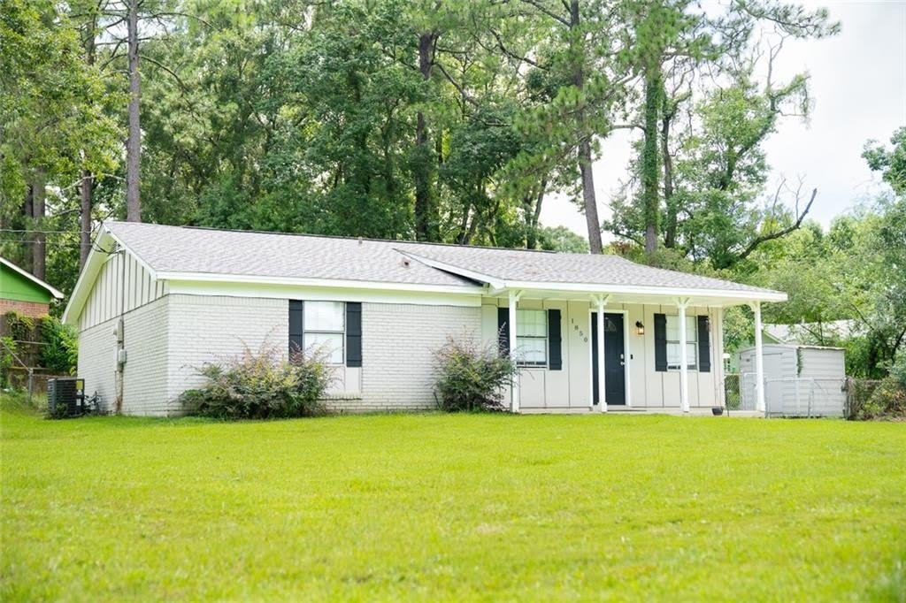 1850 Panorama Boulevard W – photo 1