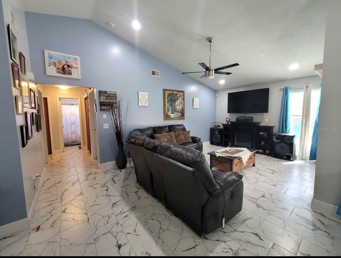 2609 MILL RUN Boulevard – photo 2