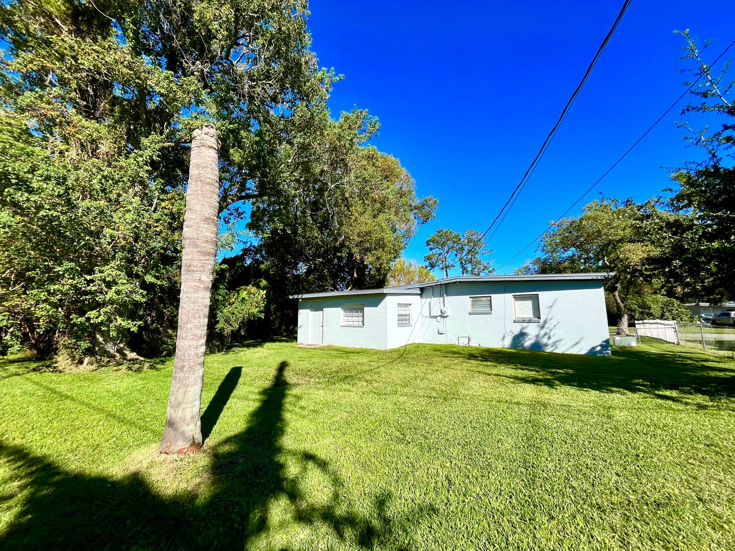 Lawn Service included with this 2BR/1BA w/Carport, Office, and Bonus Room – photo 4