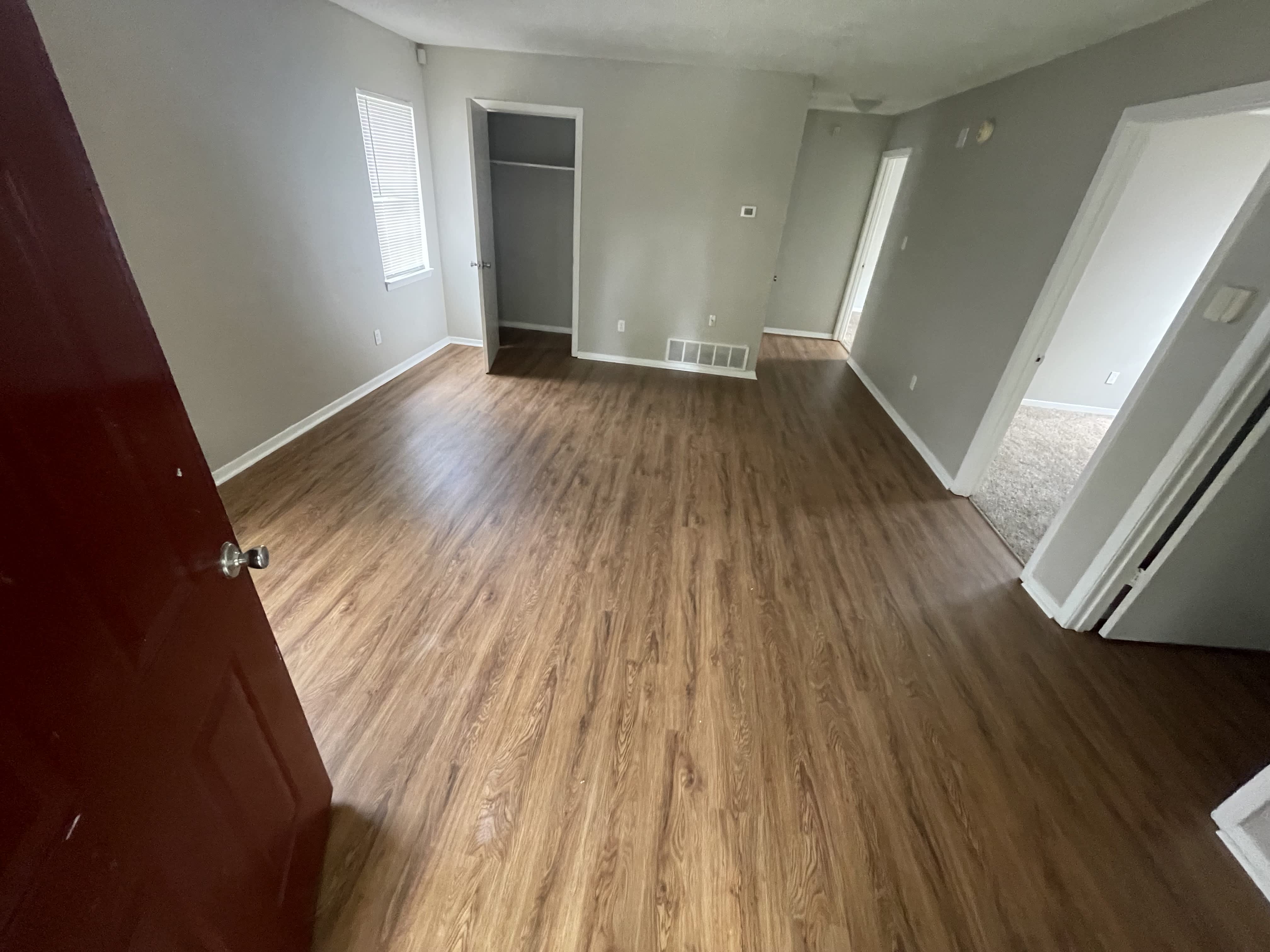 3008 Crystal Ave – photo 3