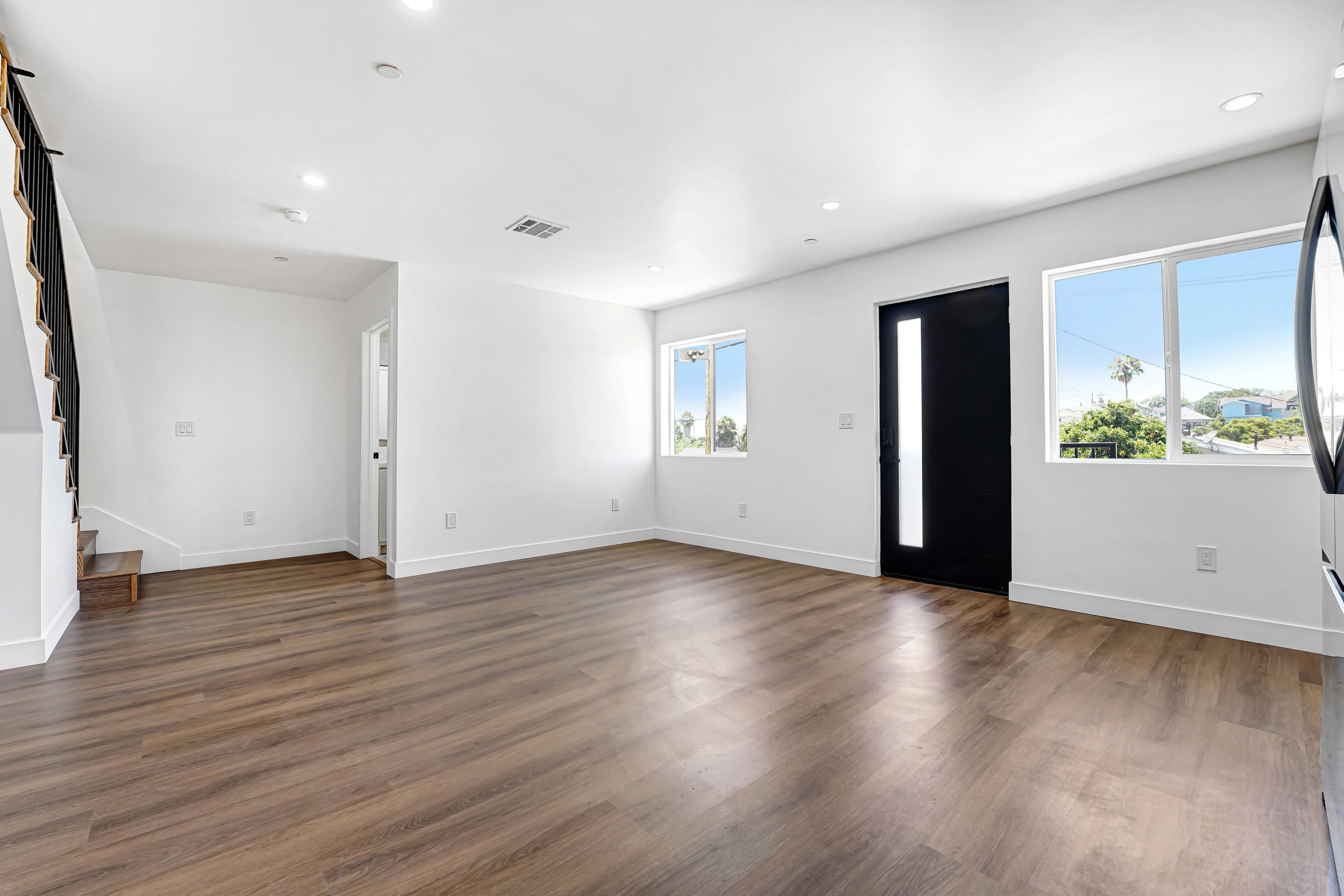356 North Chicago Street – photo 4