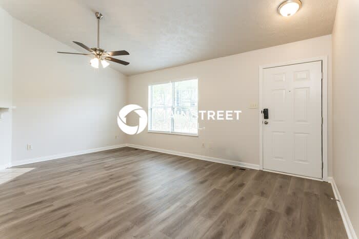 2517 Hammond Lane – photo 3