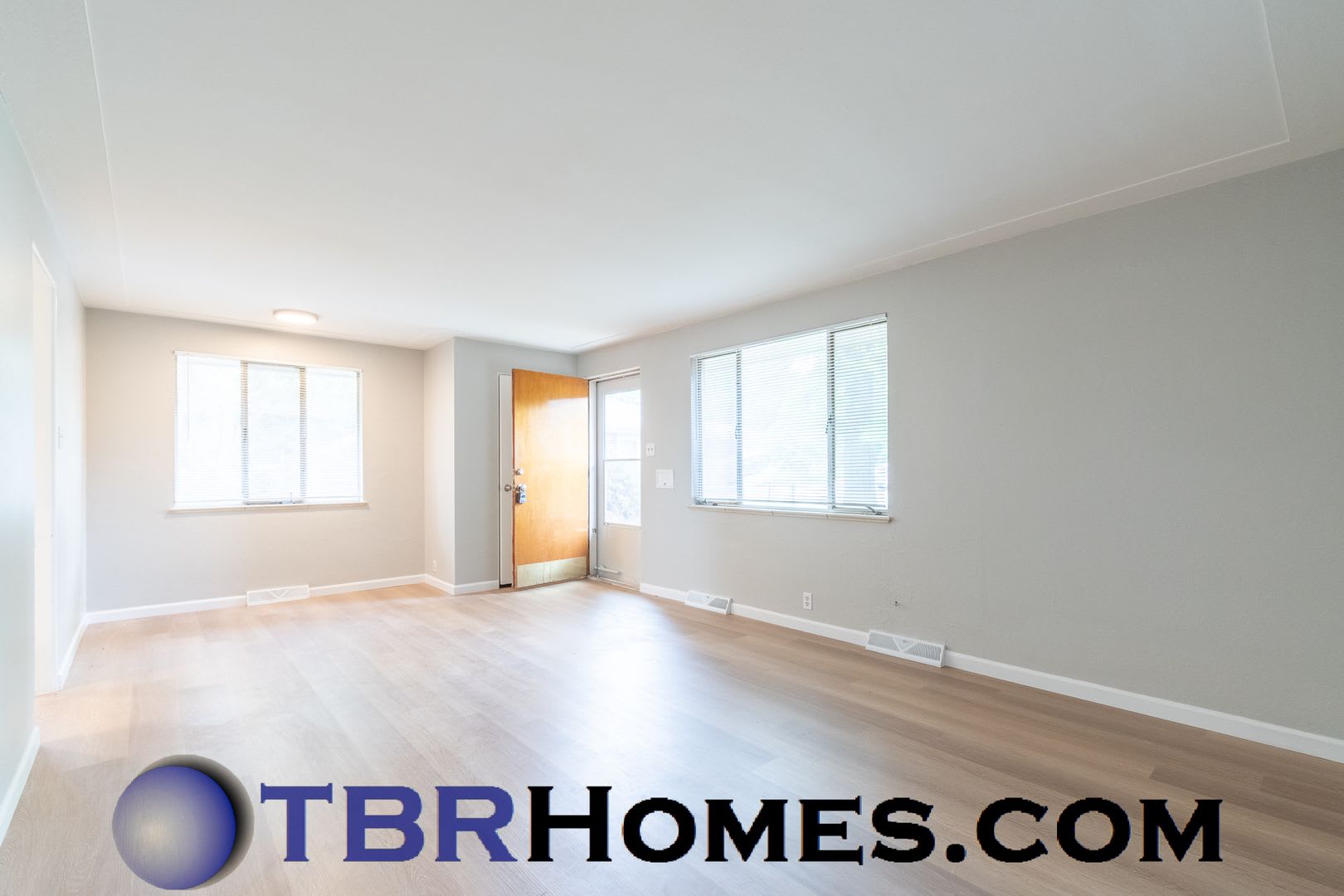 8630 W 62nd Pl – photo 3
