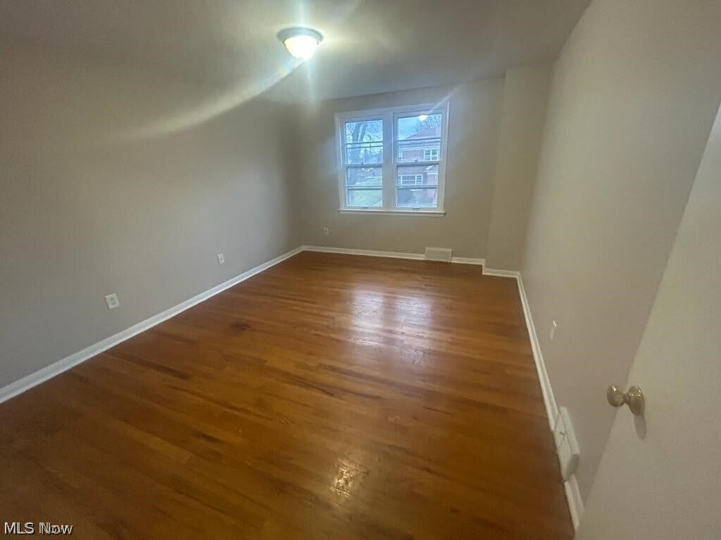 2079 S Green Road – photo 5