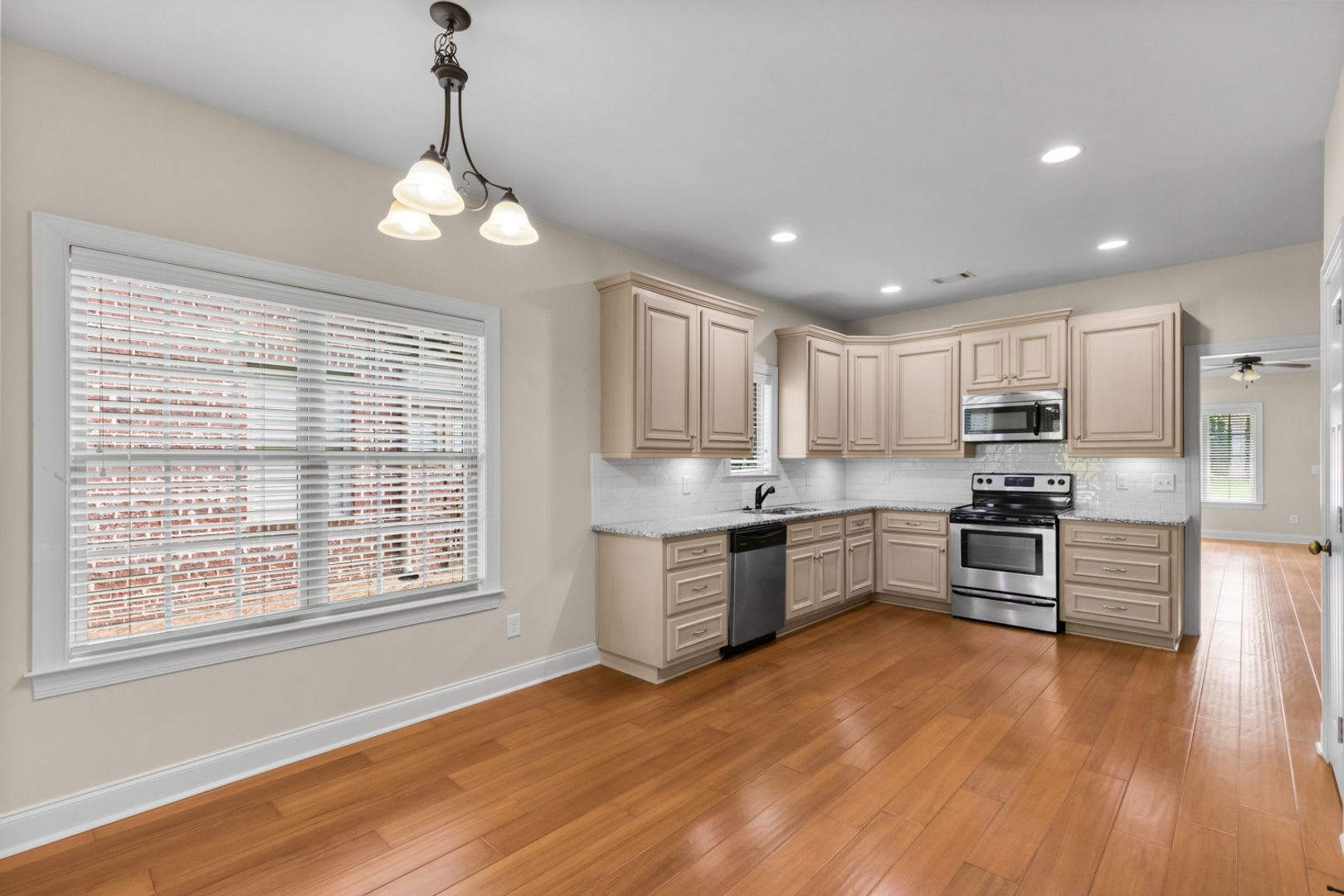 Rosemary Gate Townhome For Rent – photo 4