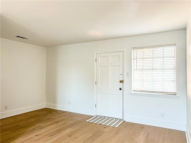 868 Martin Behrman Avenue – photo 2