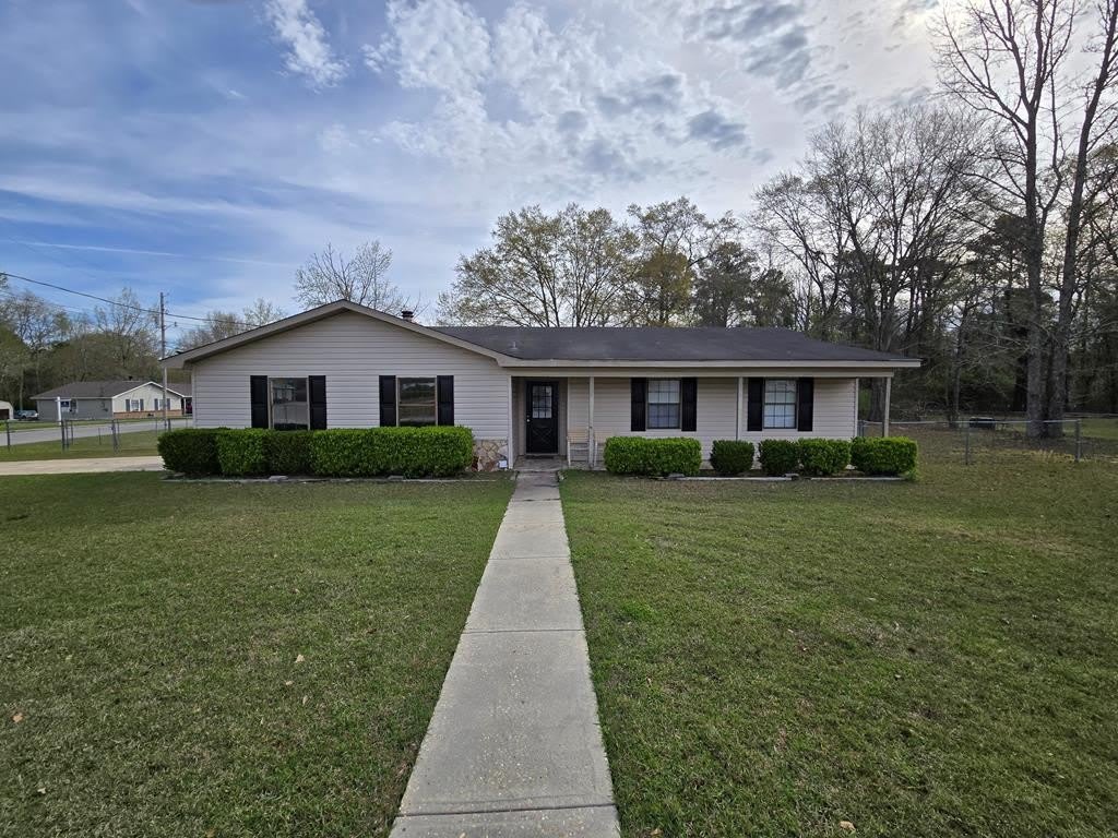 2501 Creekwood Dr. – photo 1
