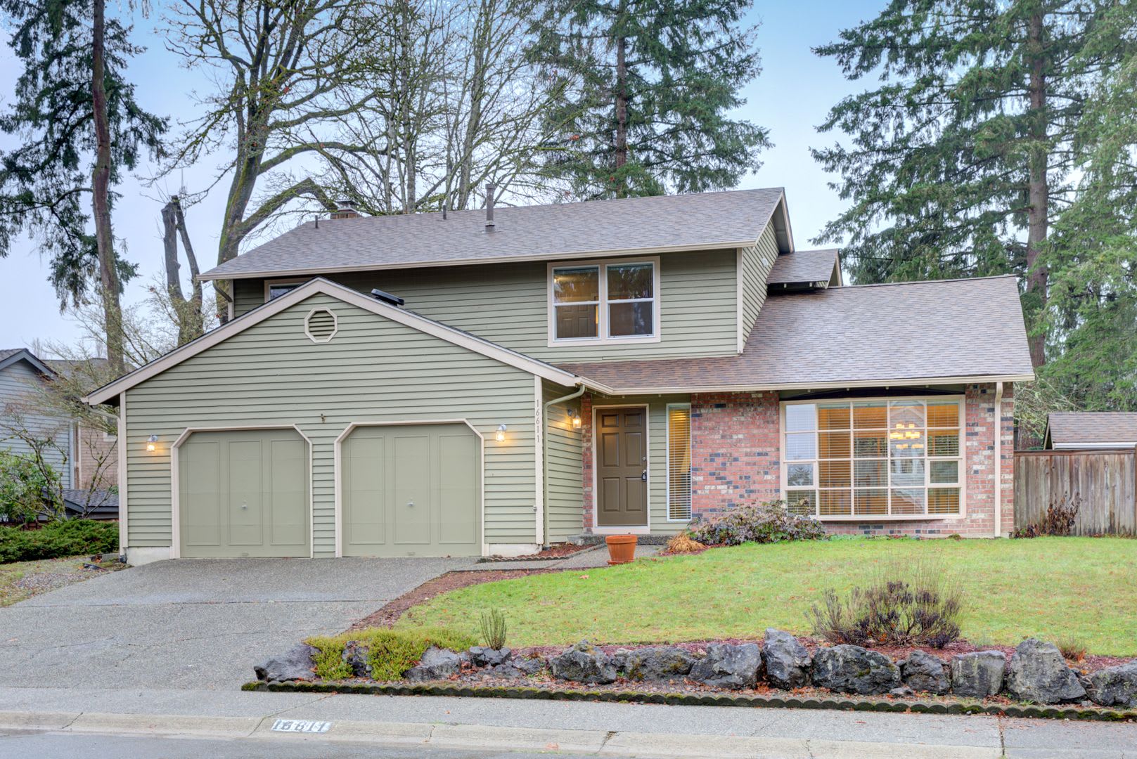 4Bd/2.5Ba Redmond Home – photo 1
