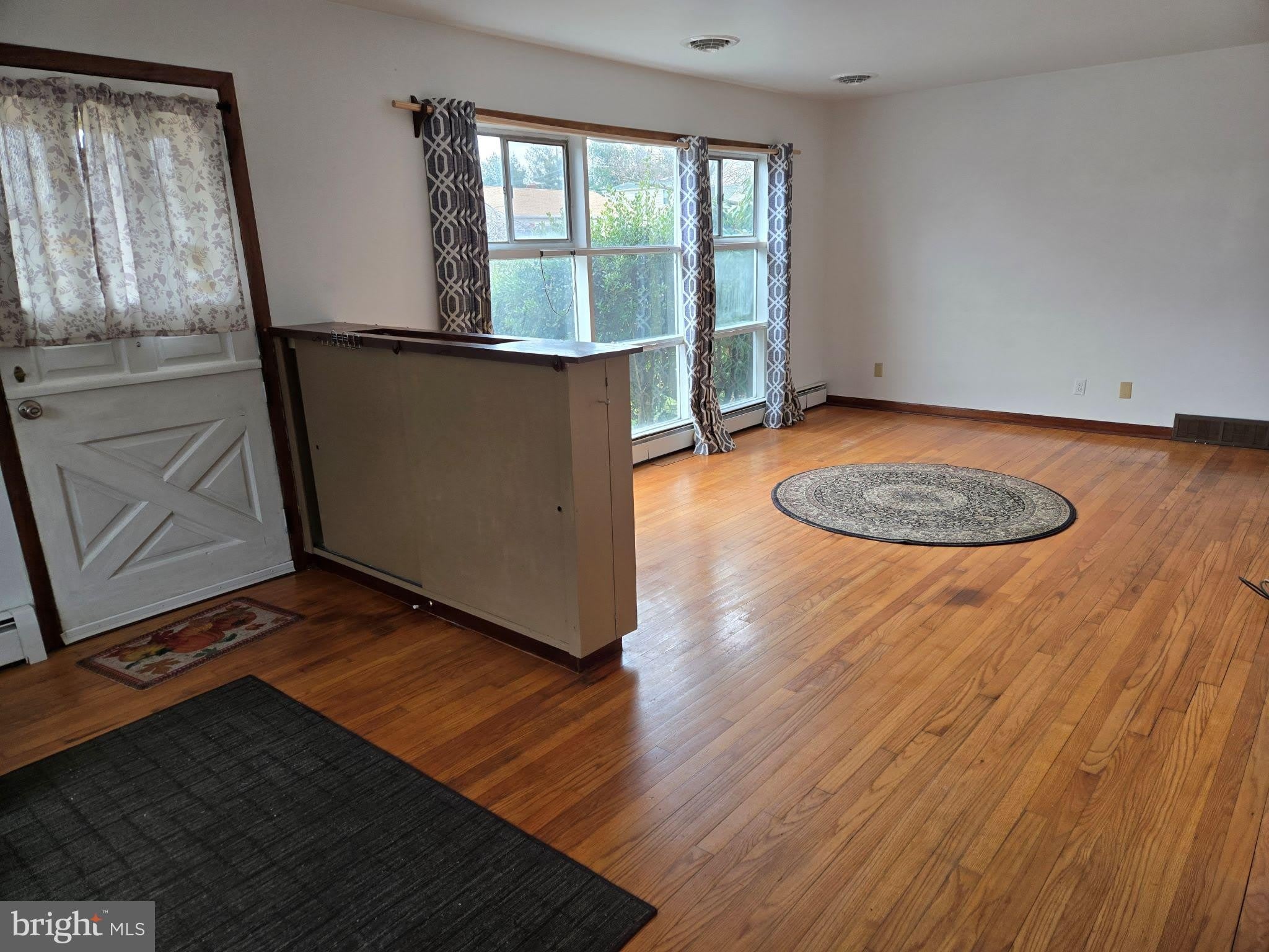 522 CAROL Street – photo 3