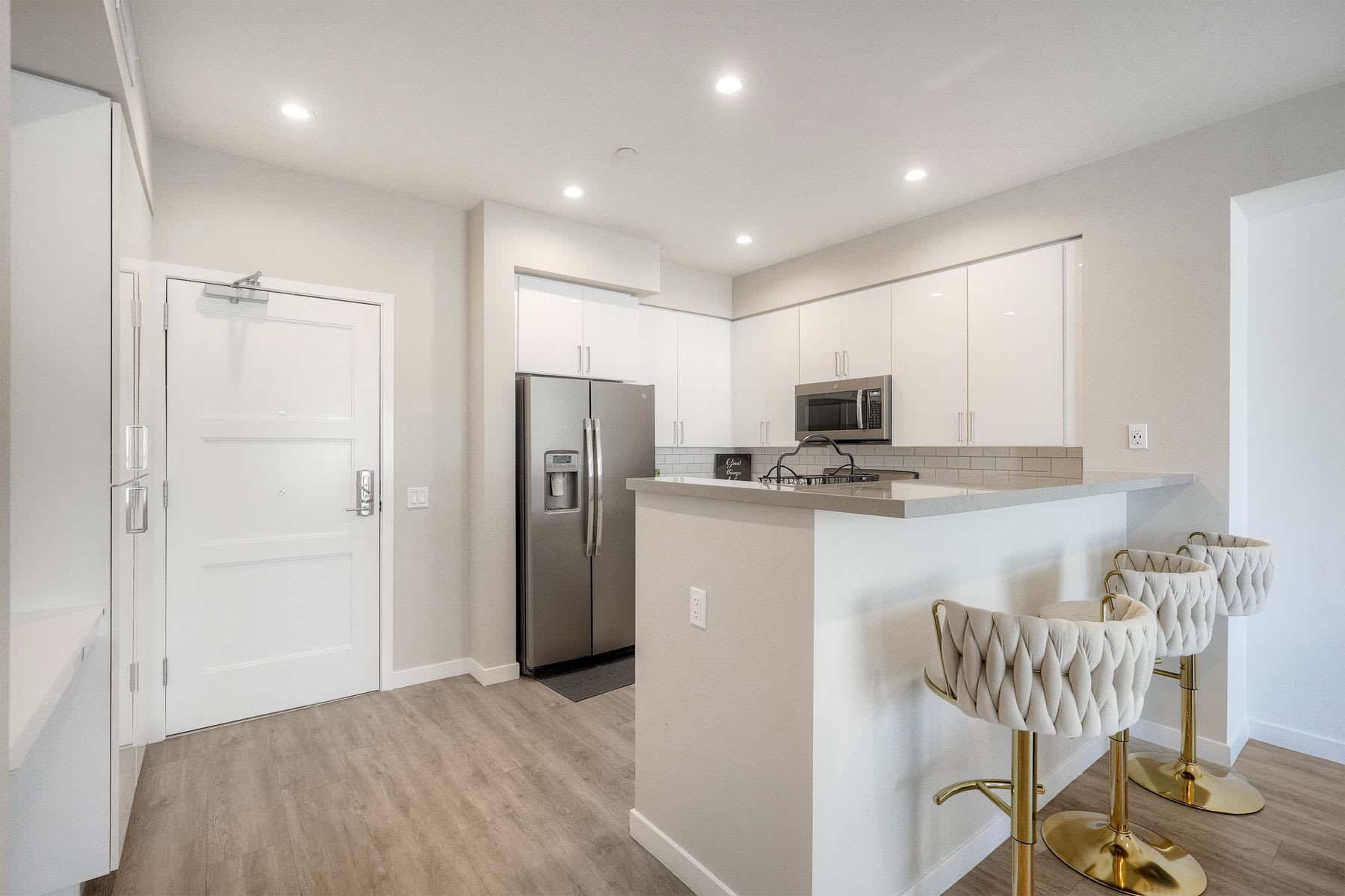 355 N Cleveland St – photo 5