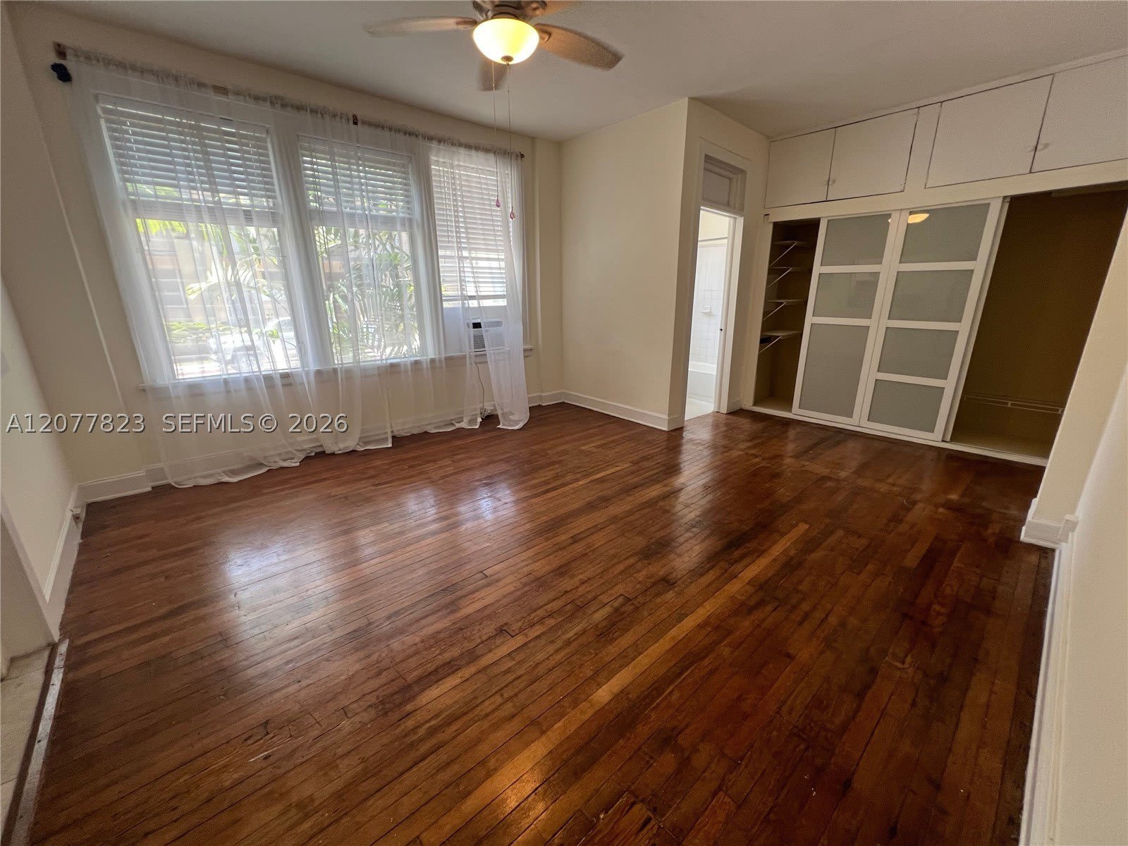 1361 Meridian Ave – photo 4