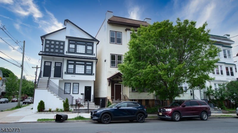 428 Avon Ave – photo 2