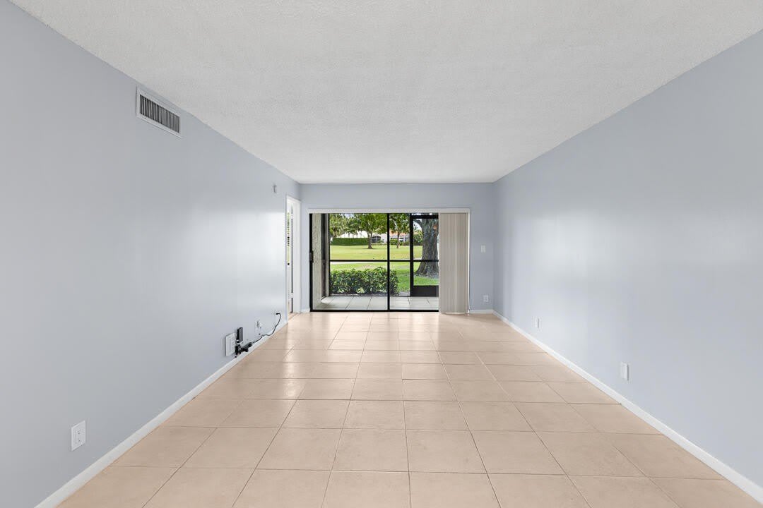 12962 Briarlake Drive – photo 5