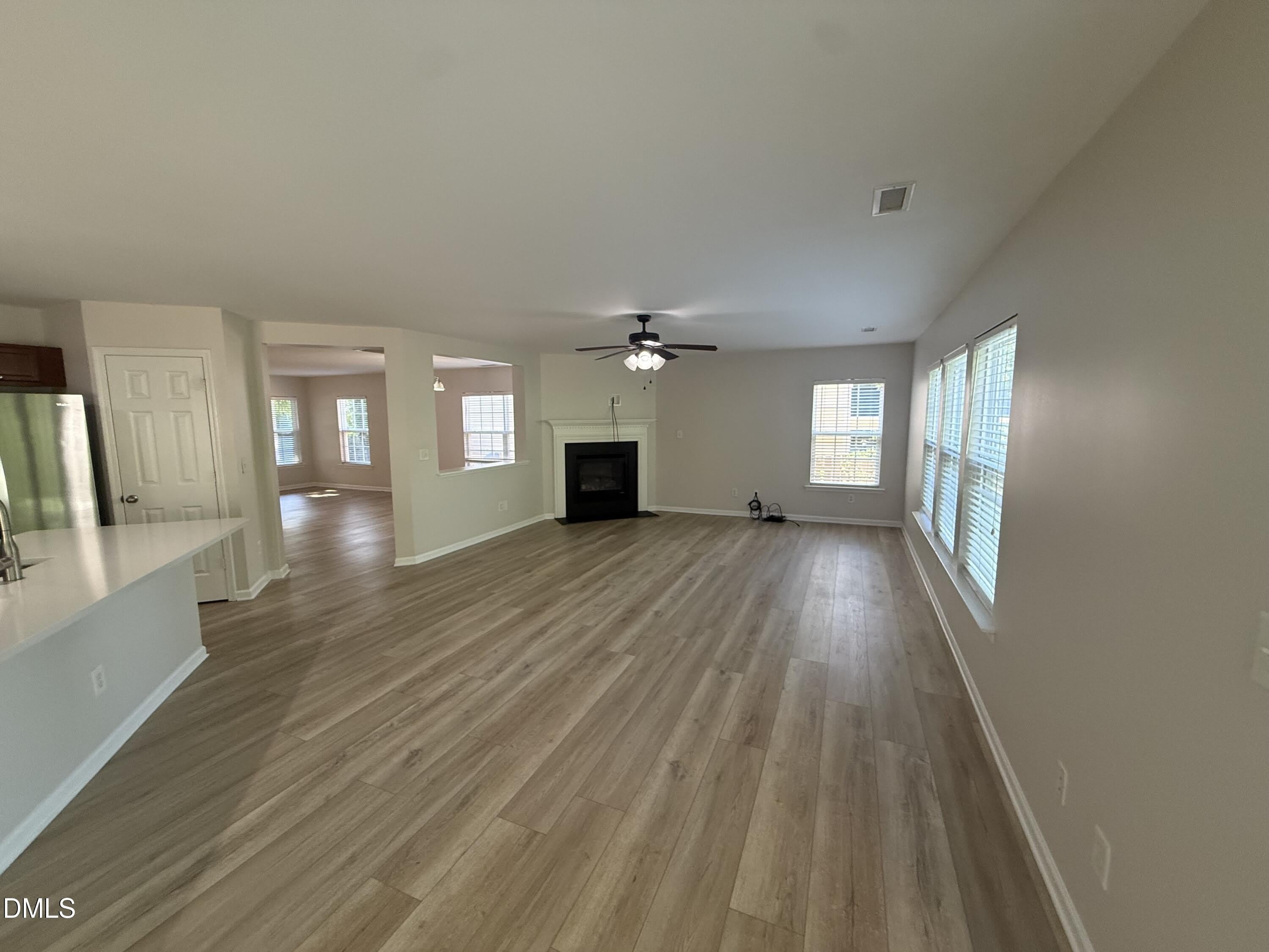 220 Milpass Drive – photo 5