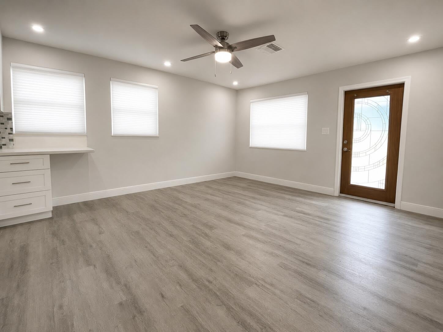 1904 SW 11th Court – photo 4