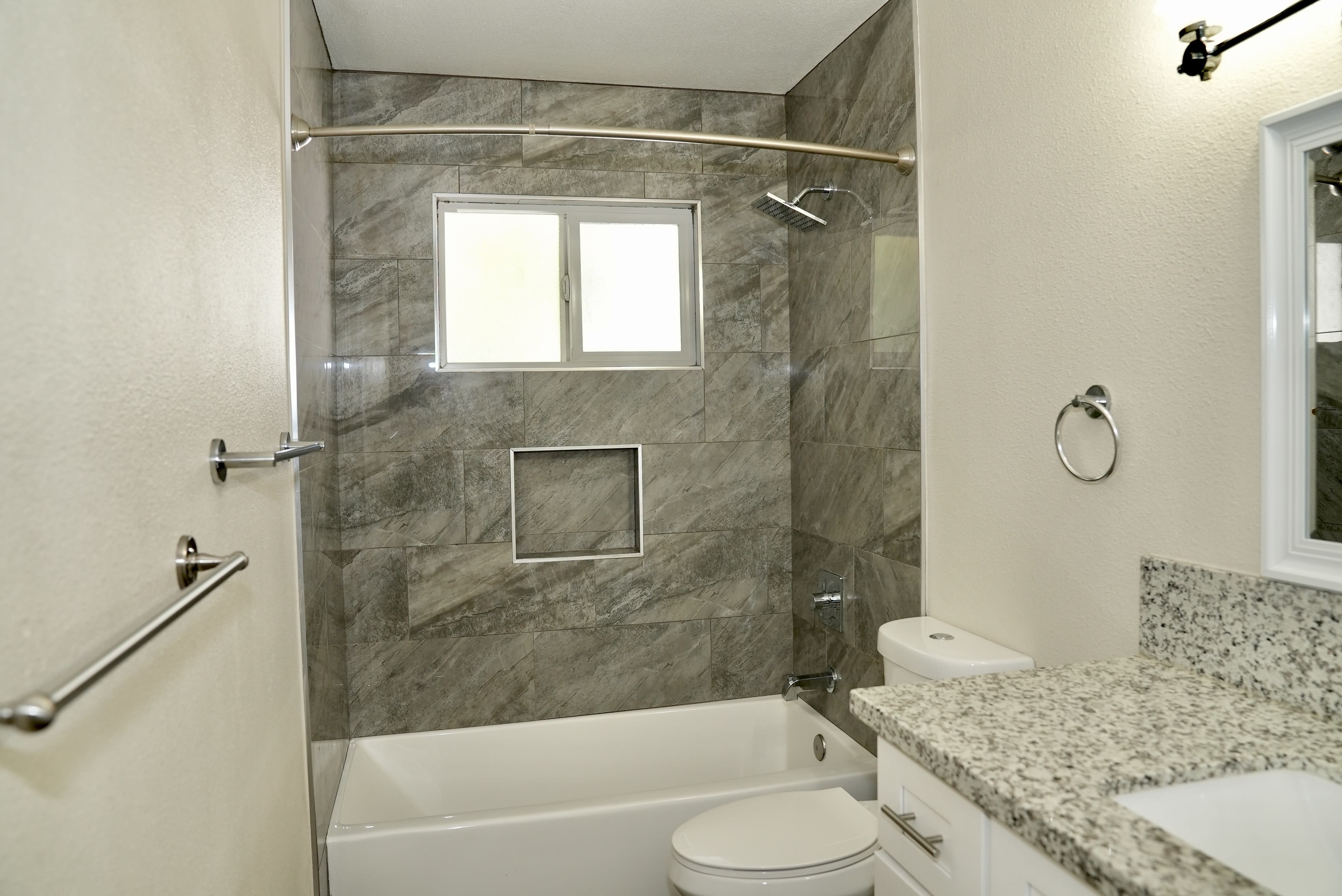 1817 W Street – photo 3