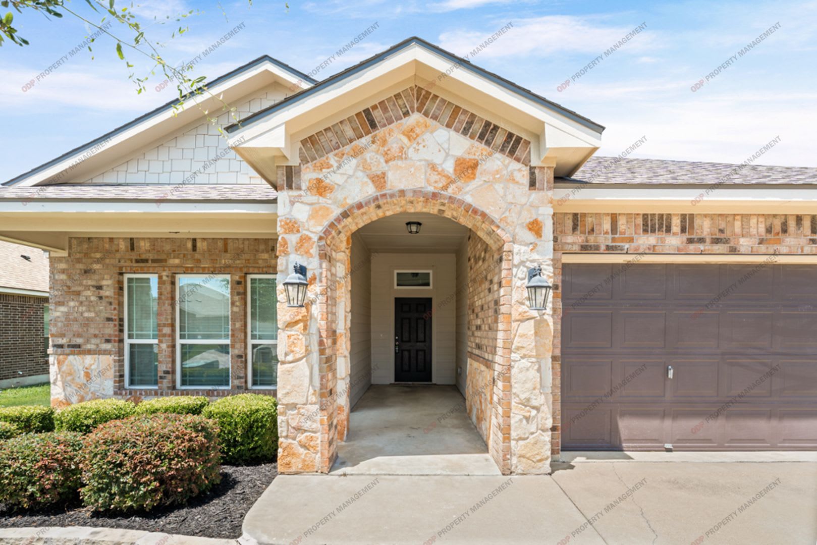 3-Bedroom, 2-Bath Home in Wyndham – Academy ISD – photo 3
