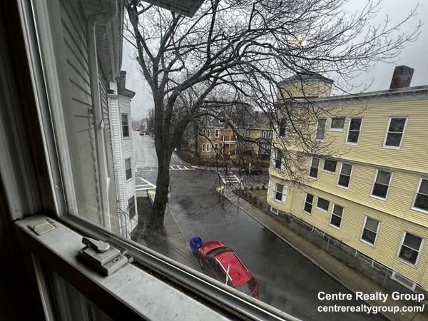 22 Bynner St. – photo 5
