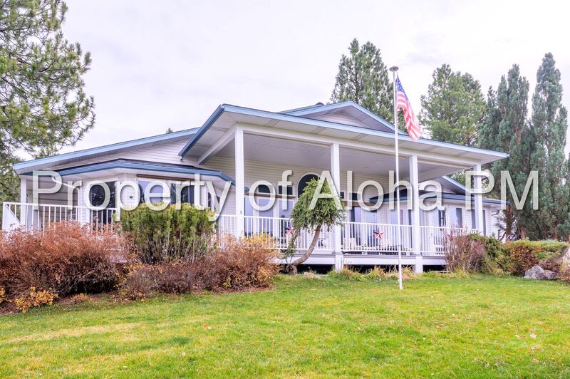 108 Lakeshore Dr – photo 2