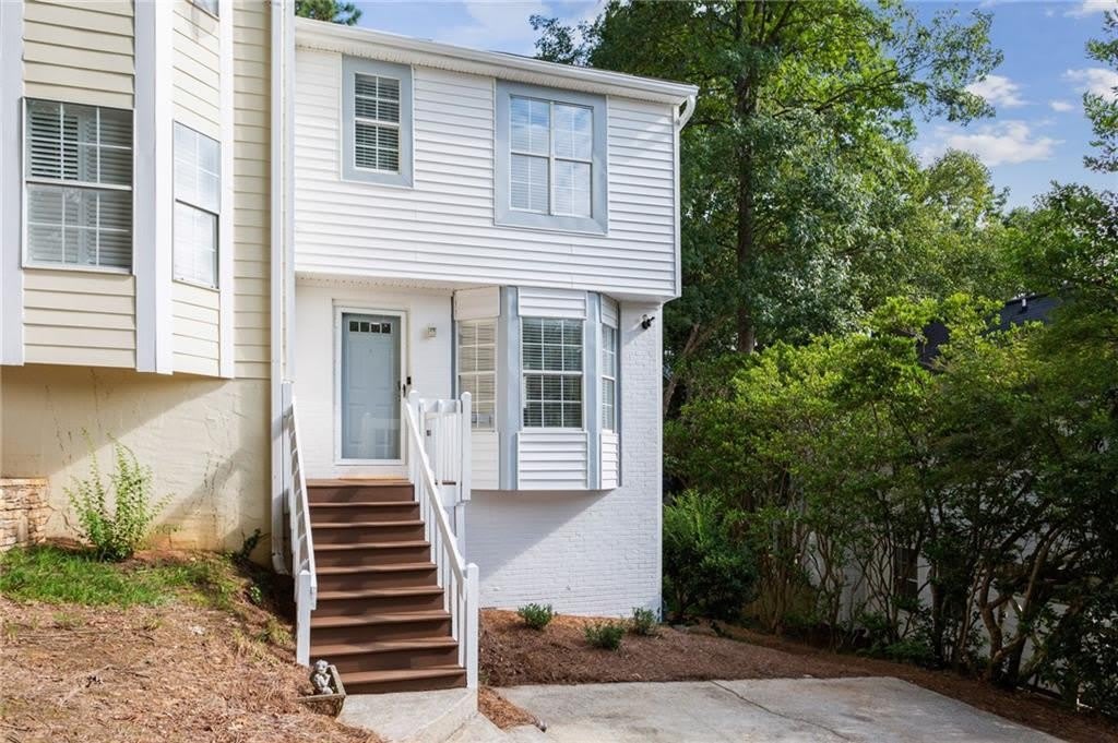 5212 Laurel Bridge Drive Se – photo 2