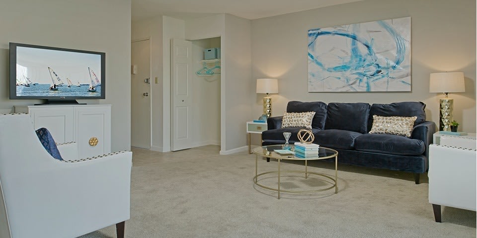 Park East – photo 4